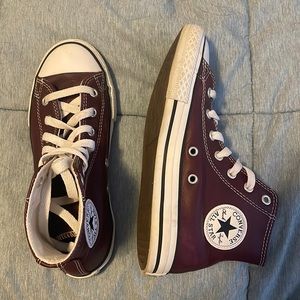 Maroon high top canvas Converse
